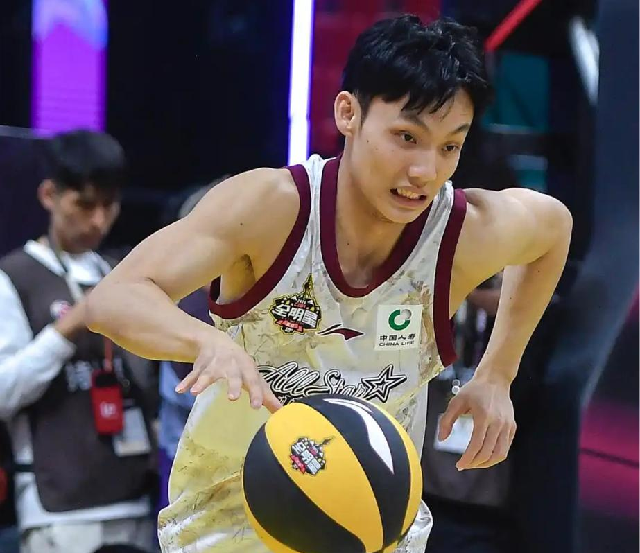 NG体育-CBA季后赛倒计时，西汉姆清晨战术微调，细节引发关注，震撼外界，心理建设被强调的简单介绍