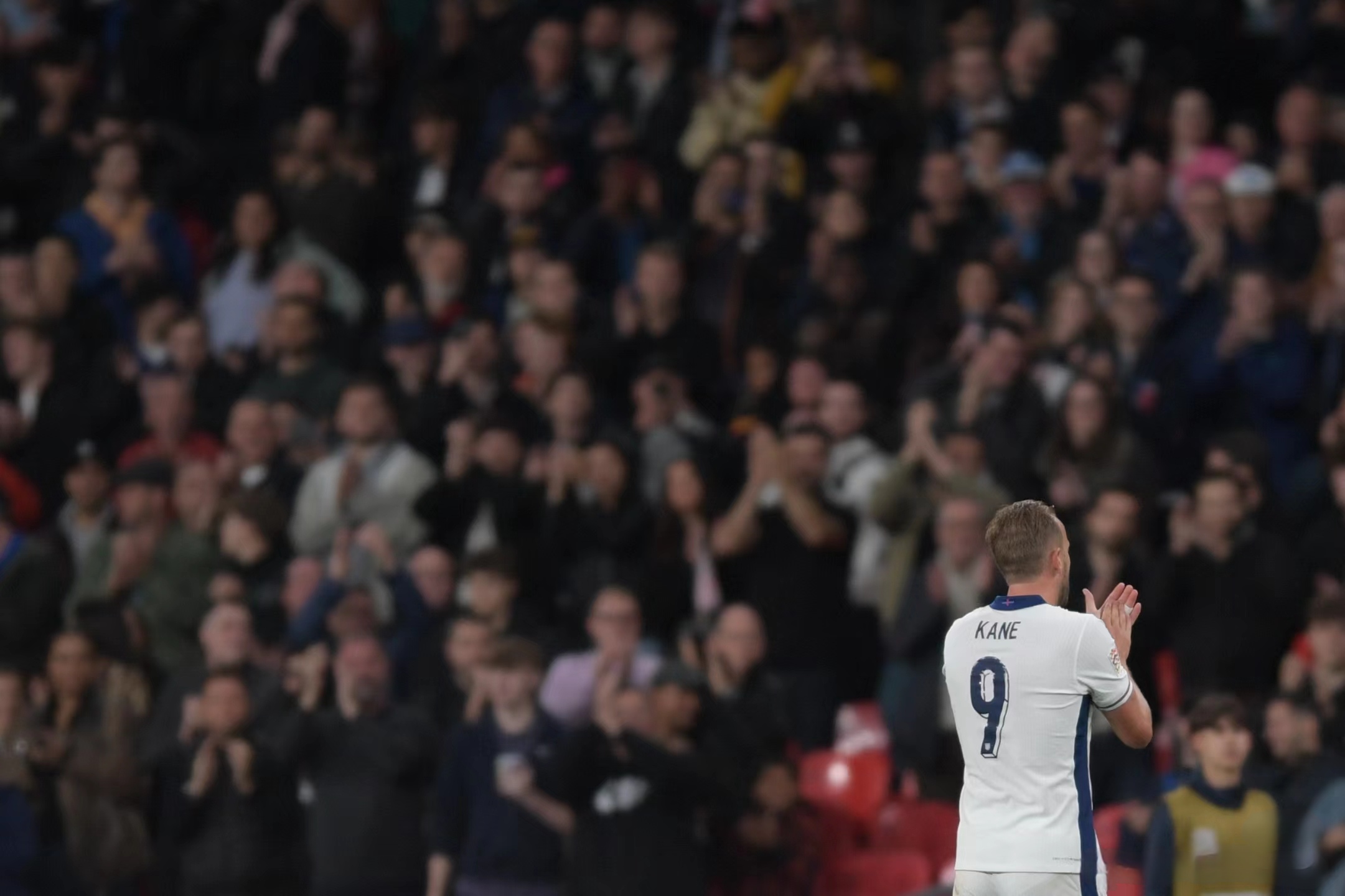 NG体育- 体育晚报利物浦宣布明年签约凯塔 骑士老板终止球 