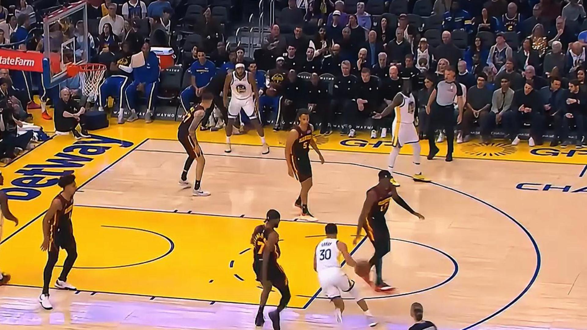 巴特勒实战篮球鞋 巴特勒实战篮球鞋