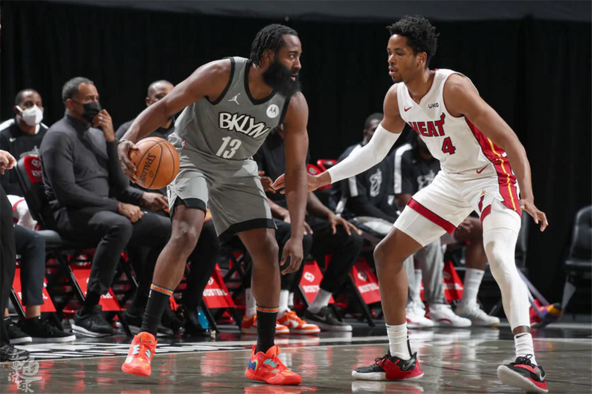 NG体育- 变通思维漫画版pdf 