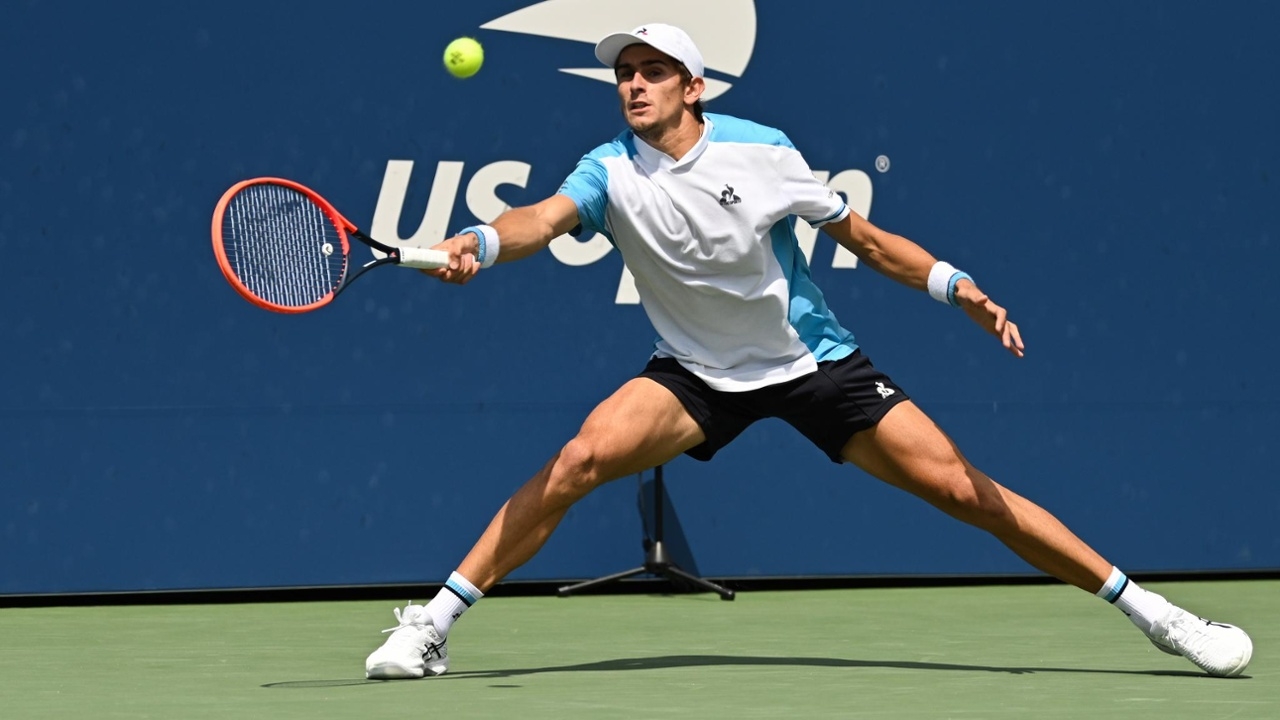 费德勒迎来三赛季高光表现，塞尔维亚队球迷沸腾！的简单介绍