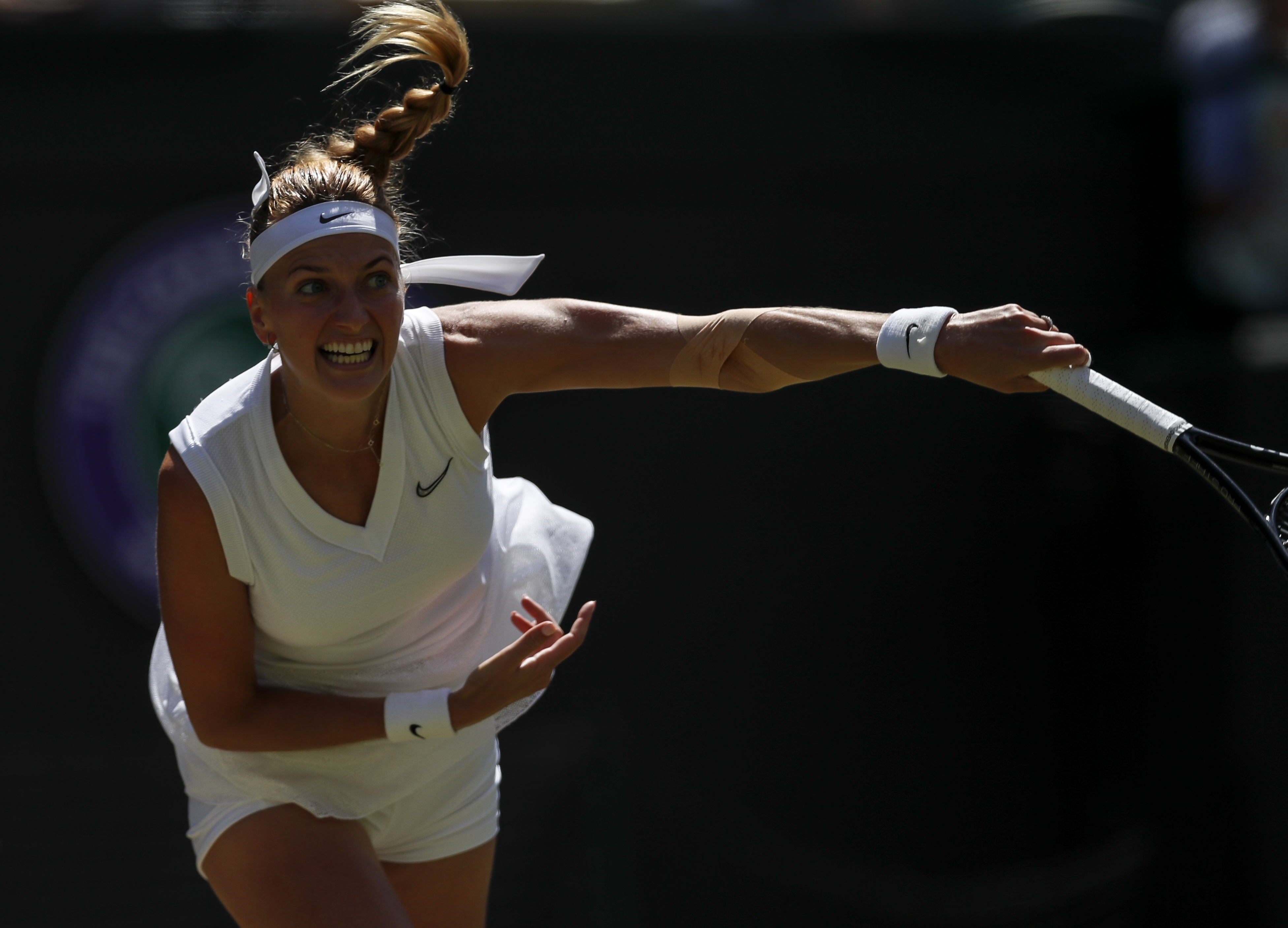 包含科维托娃在法国队比赛中战术调整，逆转引发热议！的词条