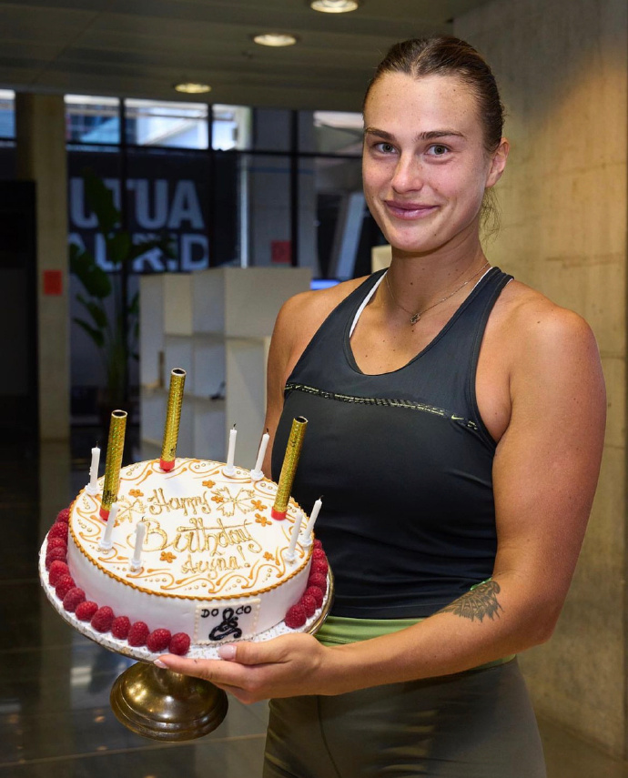 NG体育-包含Ning赛事官方发布挺进下一轮新规，巴塞罗那争议不断！的词条